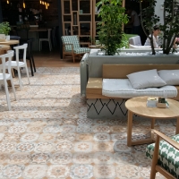 1-g (1) Vives Laverton