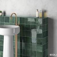 Equipe Artisan Moss green 13,2x13,2 cm fényes fürdőszobai ,sötét zöld csempe Equipe  Artisan Moss Green prémium ,fényes csempe