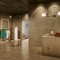  Love Tiles Metallic
